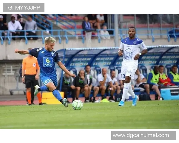 洛里昂与格勒赛果分析及比赛精彩瞬间回顾